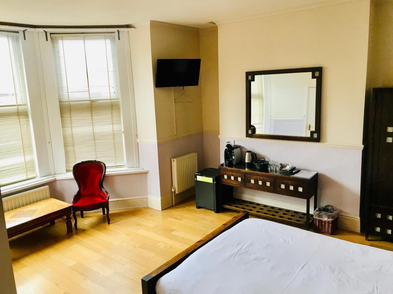 The York Hotel Wolverhampton Dış mekan fotoğraf